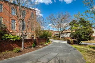 100 Founders Mill Ct, Roswell, GA 30075 - Photo 73