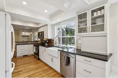 1151 Roxboro Cove NE, Atlanta, GA 30324 - Photo 21