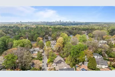 1381 Wessyngton Road NE, Atlanta, GA 30306 - Photo 59