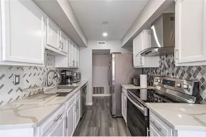 708 Glenleaf Drive, Peachtree Corners, GA 30048 - Photo 11