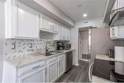 708 Glenleaf Drive, Peachtree Corners, GA 30048 - Photo 13