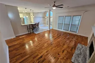 11640 Vista Forest Dr, Alpharetta, GA 30005 - Photo 7