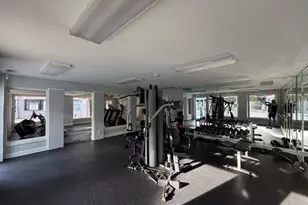 418 Granville Ct, Atlanta, GA 30328 - Photo 5