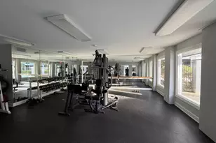 418 Granville Ct, Atlanta, GA 30328 - Photo 7