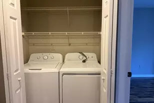 418 Granville Ct, Atlanta, GA 30328 - Photo 23