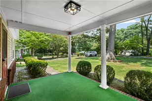 5760 Brenda Dr SW, Mableton, GA 30126 - Photo 3