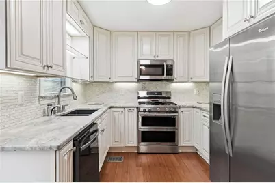 360 Crestwood Drive, Canton, GA 30114 - Photo 9