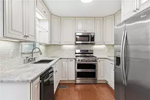 360 Crestwood Dr, Canton, GA 30114 - Photo 9