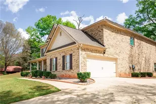 2716 Hilson Commons, Decatur, GA 30034 - Photo 5
