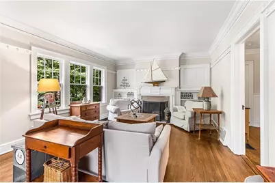 2417 Glenwood Drive NE, Atlanta, GA 30305 - Photo 3