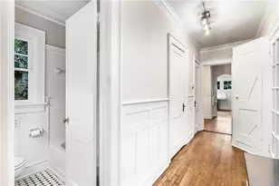 2417 Glenwood Dr NE, Atlanta, GA 30305 - Photo 11