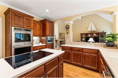 4110 Runnymede Drive SW, Lilburn, GA 30047 - Photo 7
