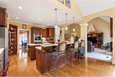 4110 Runnymede Drive SW, Lilburn, GA 30047 - Photo 15