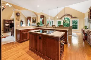 4110 Runnymede Dr SW, Lilburn, GA 30047 - Photo 17