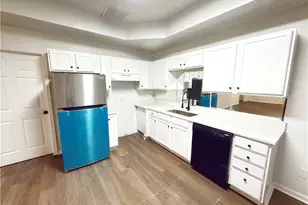 557 Vickers Ln, Locust Grove, GA 30248 - Photo 15