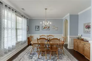 6933 Hopscotch Ct, Flowery Branch, GA 30542 - Photo 5