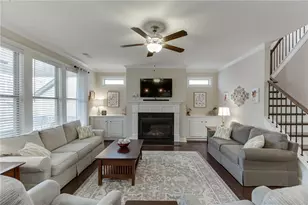 6933 Hopscotch Ct, Flowery Branch, GA 30542 - Photo 9