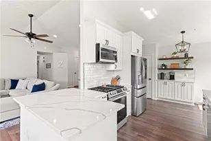 210 Magnolia Tree Ct, Alpharetta, GA 30022 - Photo 15