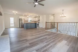 232 Cypress Cir, Carrollton, GA 30116 - Photo 5