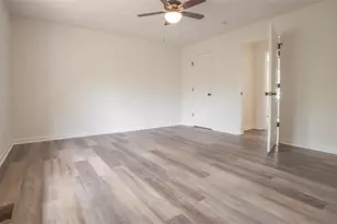 232 Cypress Cir, Carrollton, GA 30116 - Photo 17