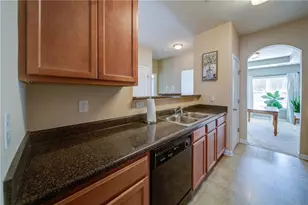 112 Highland Pointe Cir E, Dawsonville, GA 30534 - Photo 5