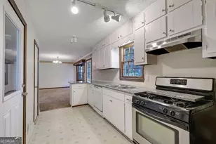 2733 Old Dawsonville Rd, Gainesville, GA 30506 - Photo 15