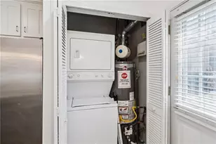 2232 Dunseath Ave NW, Atlanta, GA 30318 - Photo 11