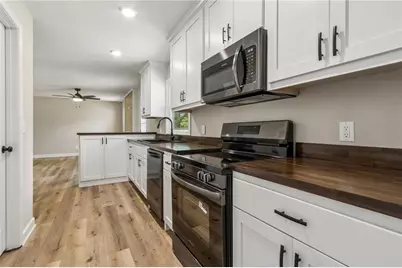 2526 Hamill Drive, Buford, GA 30519 - Photo 21