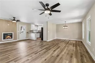 2526 Hamill Dr, Buford, GA 30519 - Photo 7