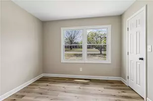 2526 Hamill Dr, Buford, GA 30519 - Photo 41