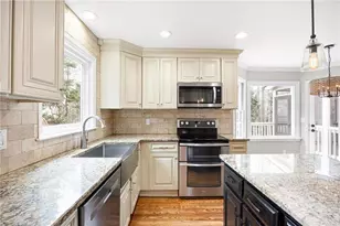 2697 S Arbor Dr, Marietta, GA 30066 - Photo 15