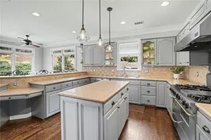 810 Buttercup Trce, Alpharetta, GA 30022 - Photo 13