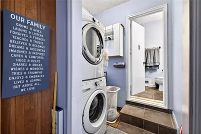 2362 Rugby Lane, College Park, GA 30337 - Photo 23