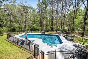 261 Chandler Walk, Loganville, GA 30052 - Photo 9