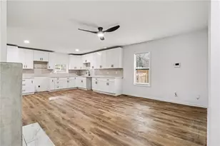 951 Reed Ave, East Point, GA 30344 - Photo 21