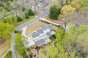 669 Dixon Dr, Gainesville, GA 30501 - Photo 3