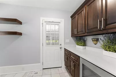 669 Dixon Drive, Gainesville, GA 30501 - Photo 19