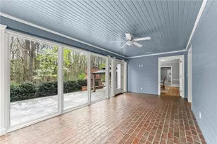 669 Dixon Dr, Gainesville, GA 30501 - Photo 11