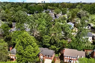 1128 Haven Glen Ln NE, Atlanta, GA 30319 - Photo 7