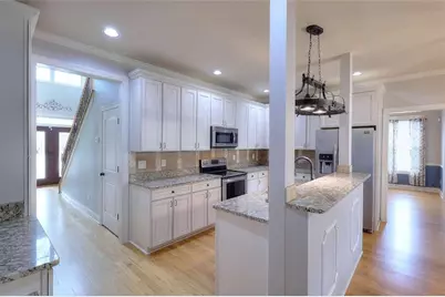 325 Brook Hollow Lane, Loganville, GA 30052 - Photo 13