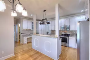 325 Brook Hollow Ln, Loganville, GA 30052 - Photo 11