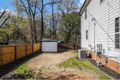 2531 Paul Avenue NW, Atlanta, GA 30318 - Photo 31