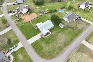 190 Bridgewater Dr, Mount Airy, GA 30563 - Photo 29