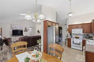 190 Bridgewater Dr, Mount Airy, GA 30563 - Photo 17