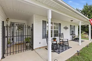 190 Bridgewater Dr, Mount Airy, GA 30563 - Photo 9