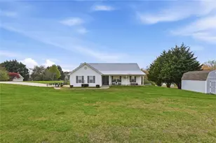 190 Bridgewater Dr, Mount Airy, GA 30563 - Photo 5