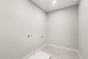 229 Kerr Dr, Hoschton, GA 30548 - Photo 23