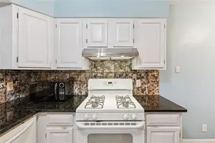 1205 Killarney SE, Smyrna, GA 30080 - Photo 19