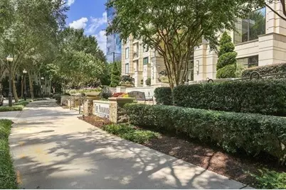 3445 Stratford Road NE #2404, Atlanta, GA 30326 - Photo 3