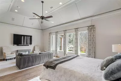 5265 Peachtree Dunwoody Road, Sandy Springs, GA 30342 - Photo 13